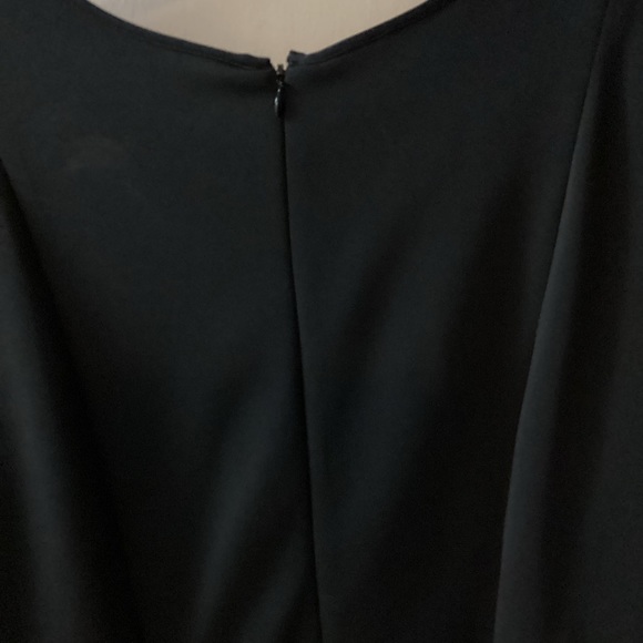 Women’s Black Sleeveless Crocheted Bottom Dress-Size 20- Pre-Owned - Picture 14 of 14